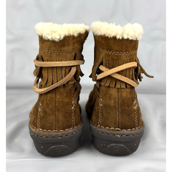 UGG Gaviota Ankle Boots Womens Size 6 EUR 37 Tan Suede Leather Sheepskin Fringe - Picture 8 of 16